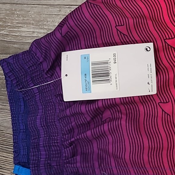 Nike Boys Shark Stripe Breaker Swim Trunks Size Medium - Picture 4 of 5